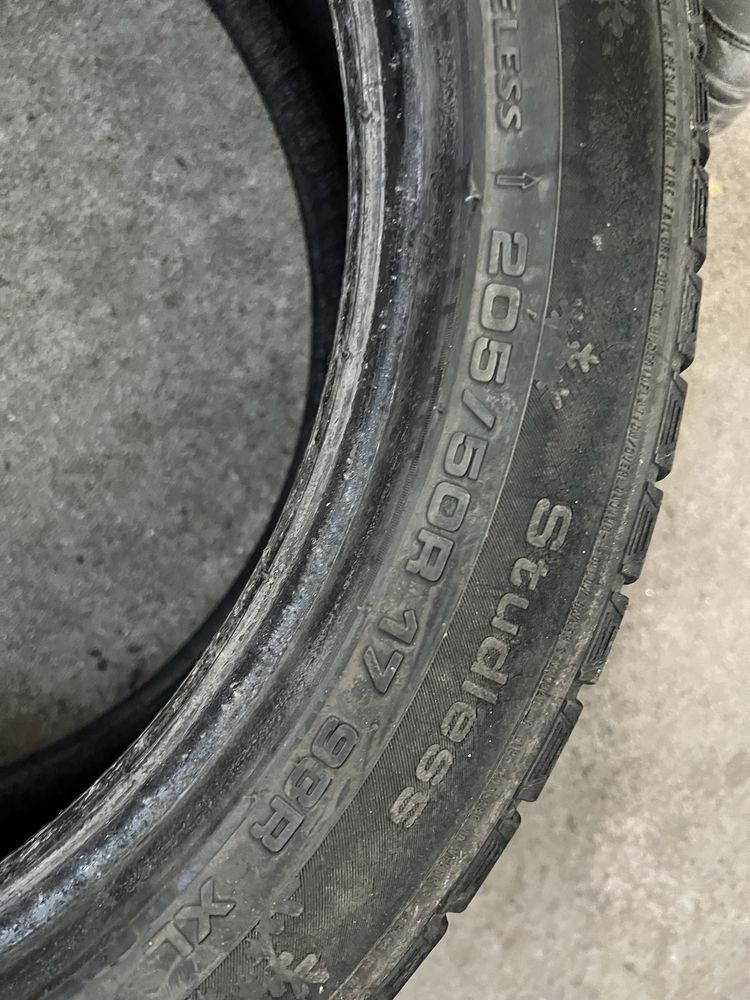 205/55R17 зимние