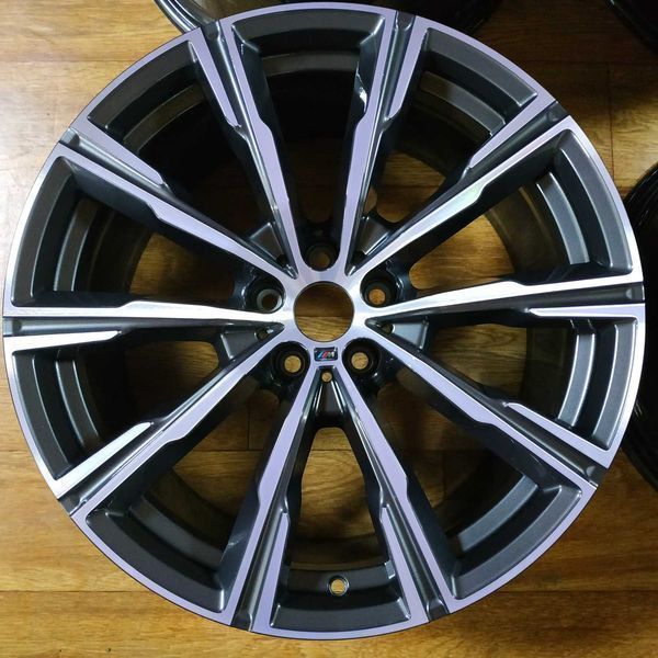 R20 оригінал BMW X5 X6 G05 G06 стиль 740 8071996 8071997 диски бмв