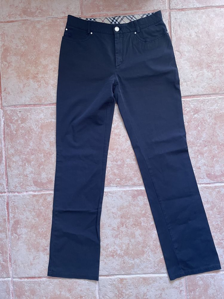 Calça Burberry azul escura com brilhantes