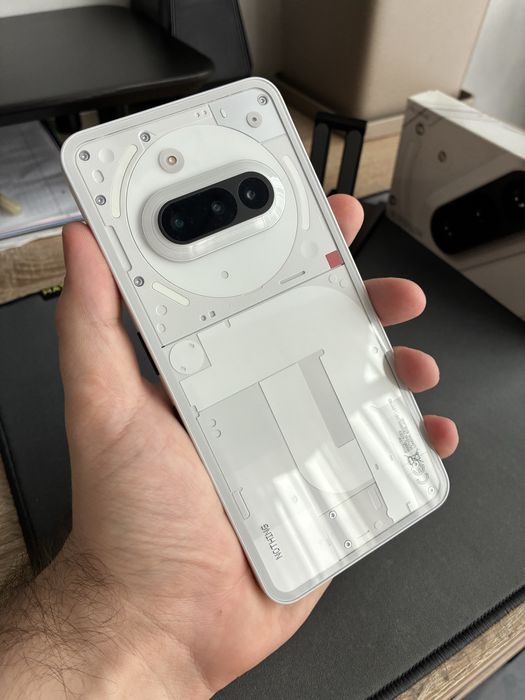 Смартфон Nothing Phone (3a) 8/128 - Чудовий стан, гарантія, аксесуари
