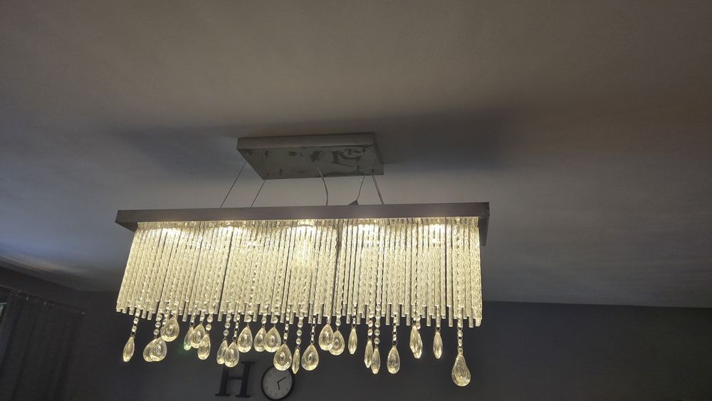 Żyrandol kryształowy podłużny