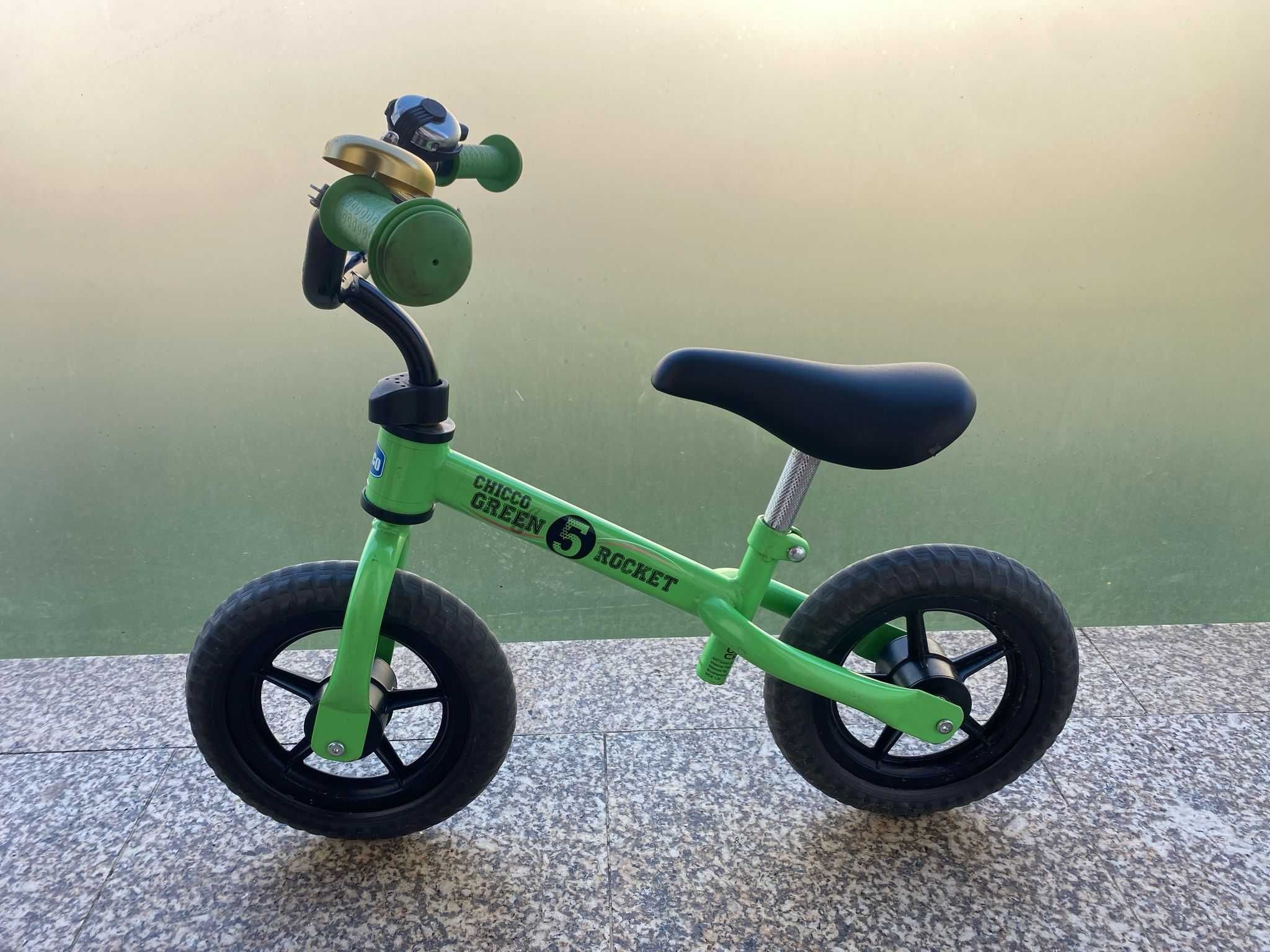 Bicicleta Criança Chicco + Triciclo Decathlon