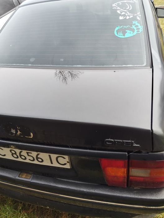 Продам Opel Vectra 1993
