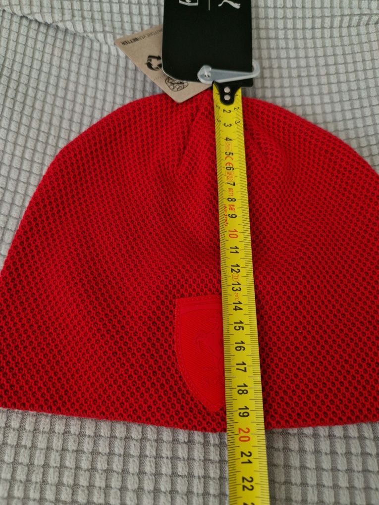 czapka zimowa Scuderia Ferrari, Puma, F1, Formula 1, Rosso Corsa