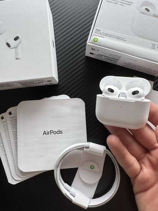 AirPods 3 generacji