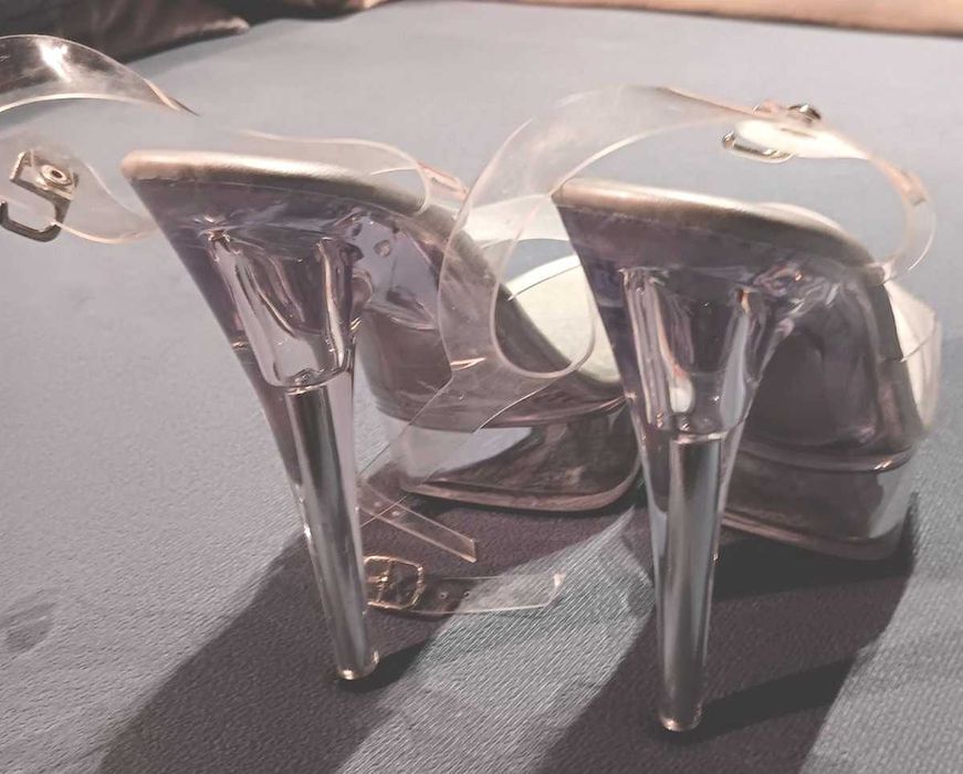 Seksowne szpilki na platformie Tiantianyan