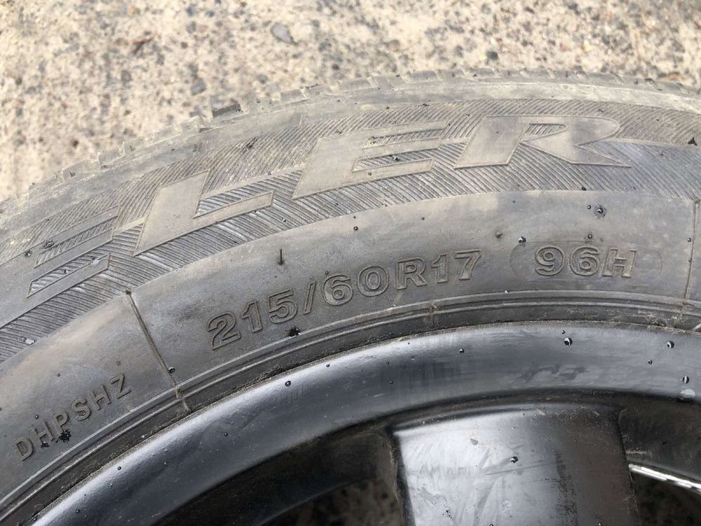 Літня гума Bridgestone 215/60/17