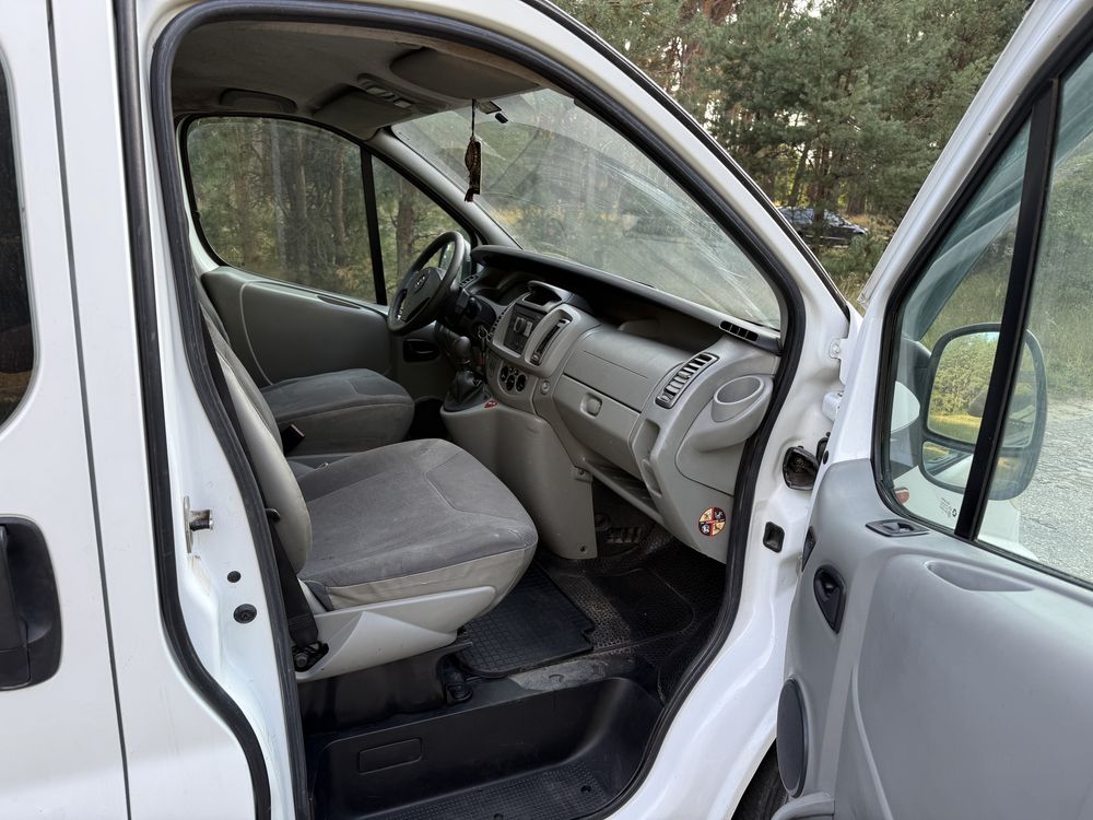 Продам Opel Vivaro, Пасажир!!