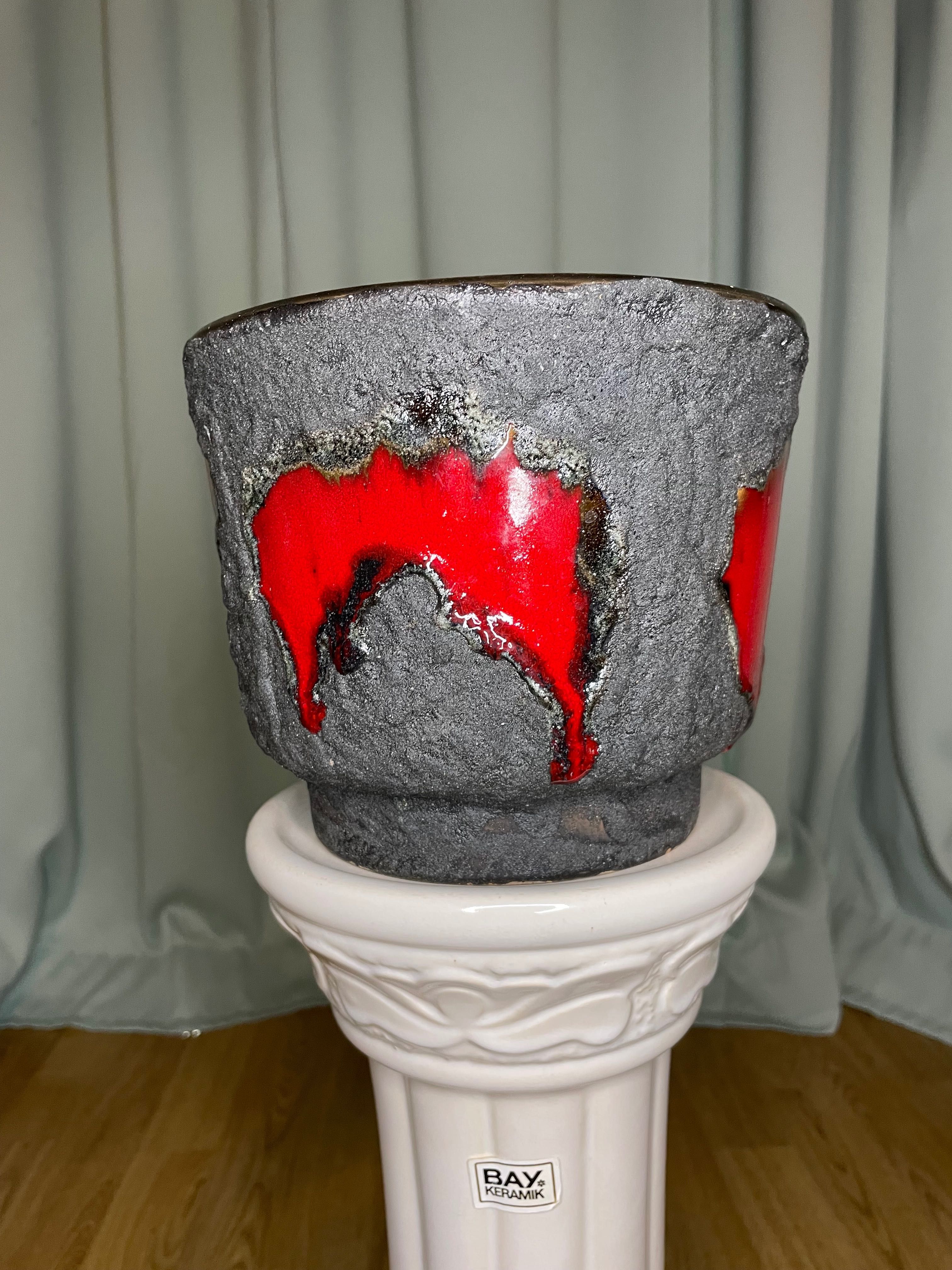 Ceramiczna donica, osłonka Marei. Fat Lava