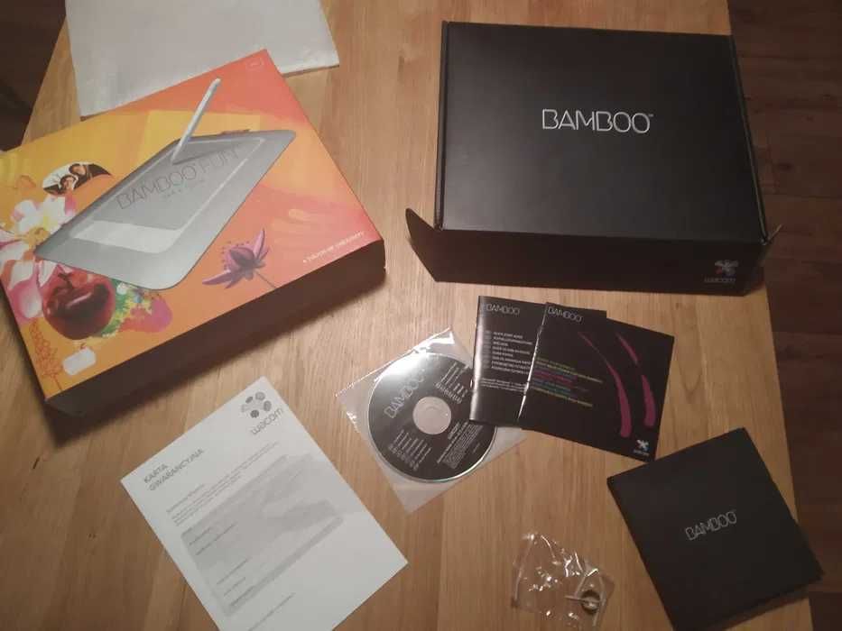 GRAFICZNY Tablet Bamboo Wacom Fun Pen & Touch CTH-461