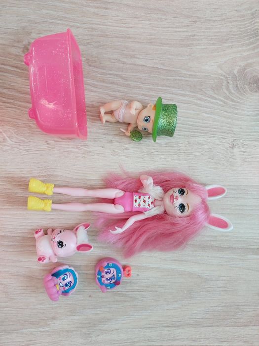Enchantimals królik lalka bobas wanienka mix zabawki Moji pops