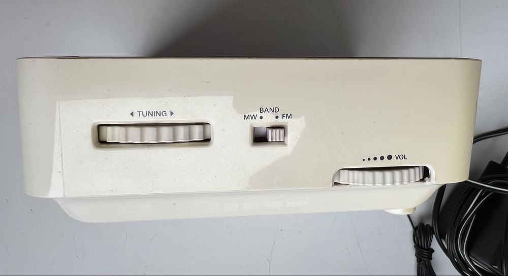 радіогодинник з будильником Philips AJ3112/12