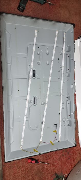 Телевизлр Samsung 43 дюйма