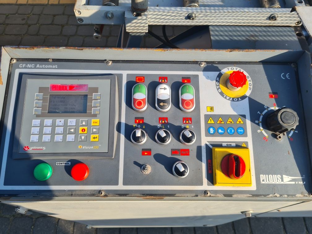 Przecinarka tasmowa automat Pilous arg 240 CF NC
