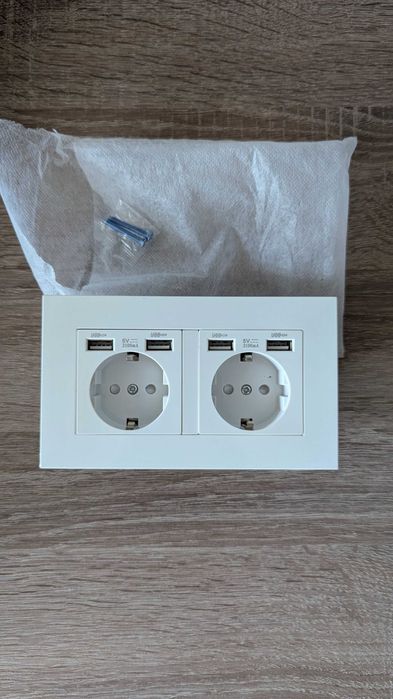 Двойная USB розетка