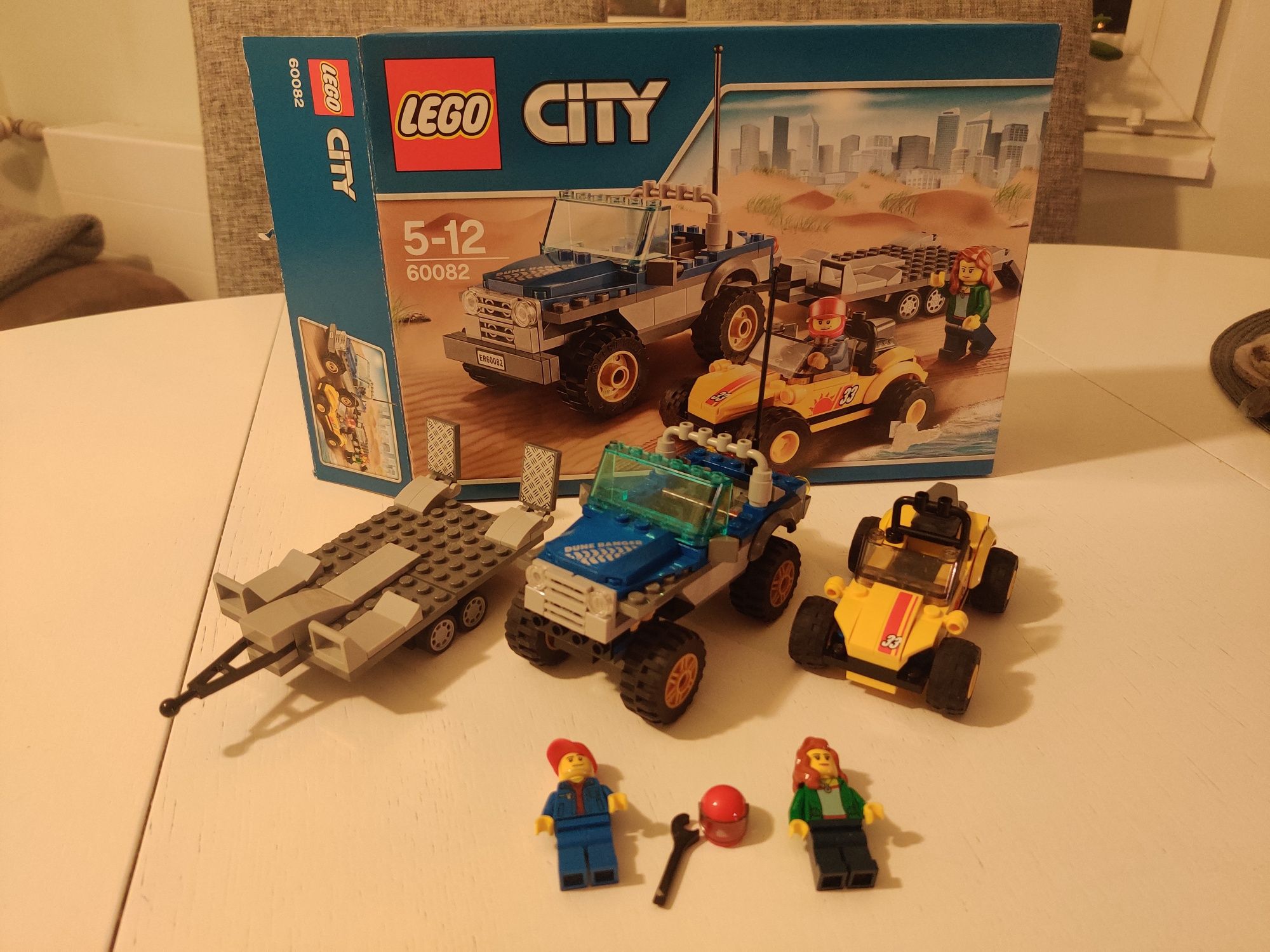 Zestaw LEGO City 60082 i 60176