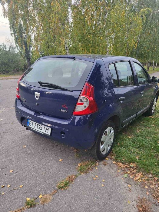 Dacia Sandero (2009)
