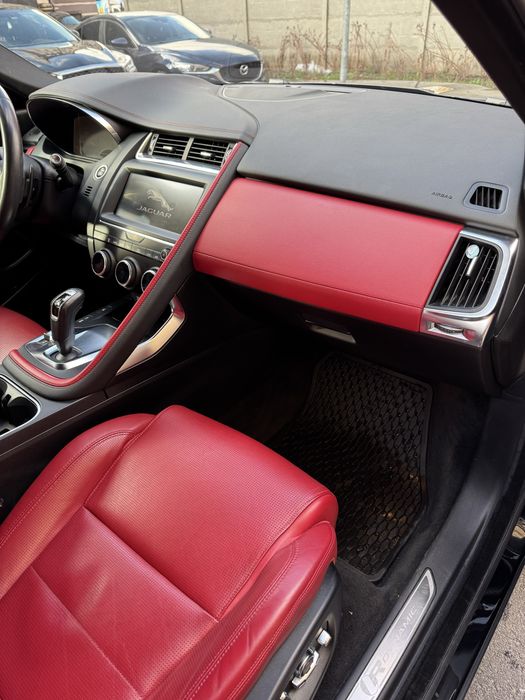 Jaguar E-Pace 2018 P300 R-Dynamic HSE