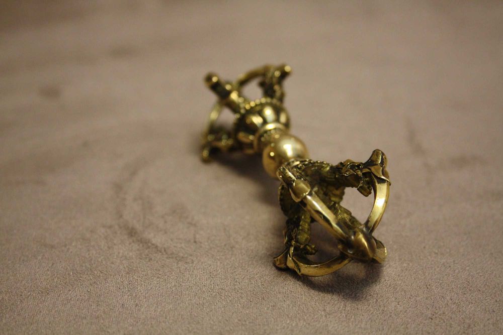 Важра, Дордже  Vajra, Dorje