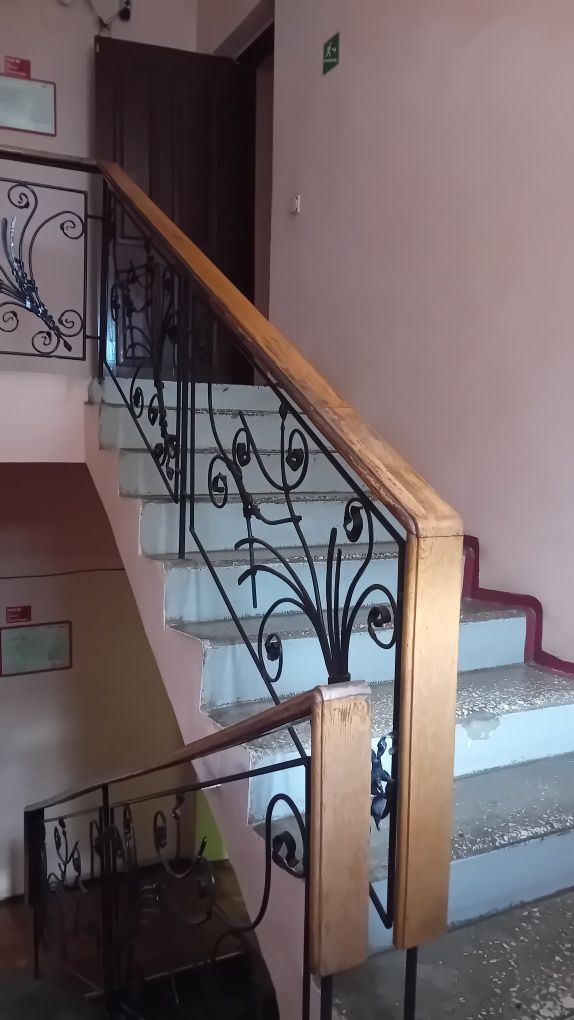 Здається кімната для чоловіків