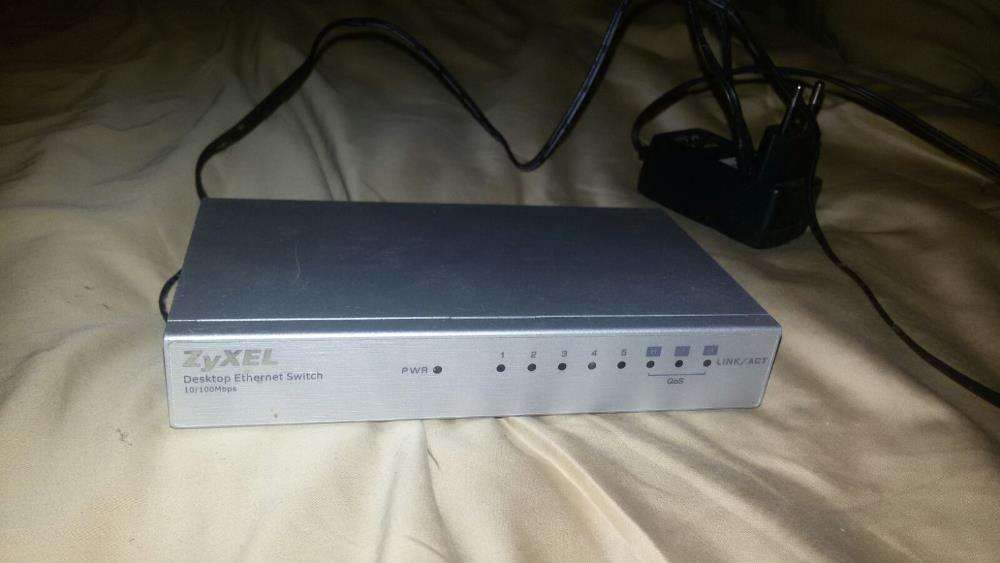 Switch Desktop ethernet switch10/100 mbps