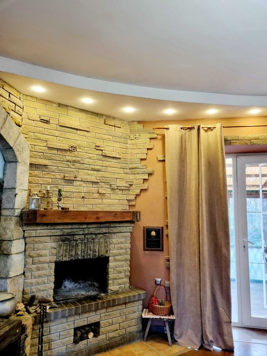 Терміновий продаж будинку 288 кв.м. Мила, Стоянка, Бузова