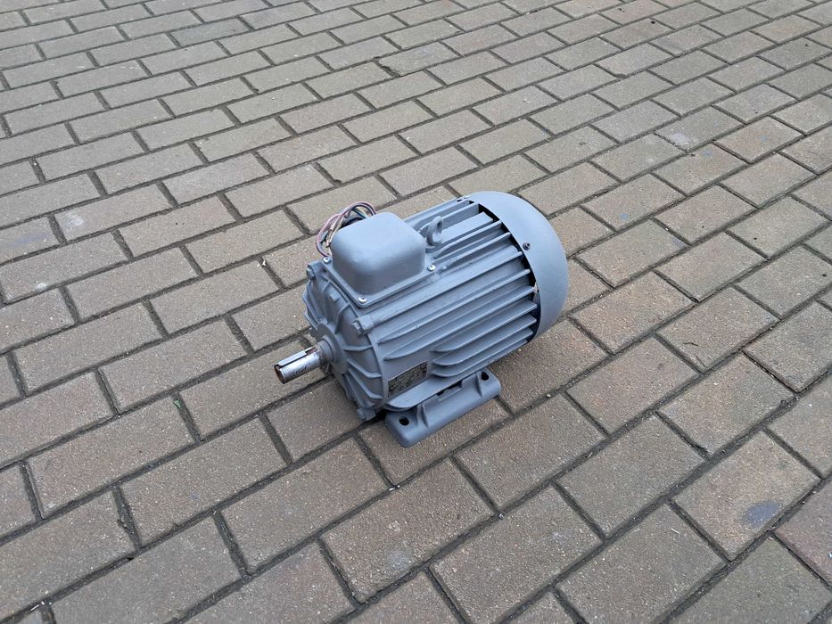Silnik elektryczny 2,2kw 950 obrotów .Wysyłka