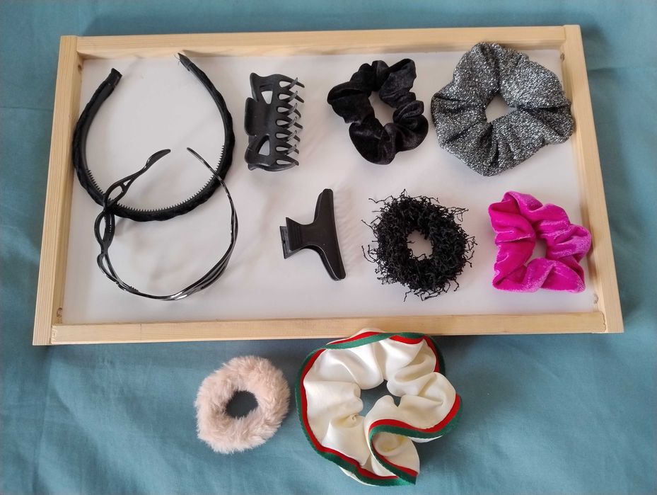 SUPER CENA Biżuteria bransoletki wisiorki ozdoby dla dziewczynki gumki