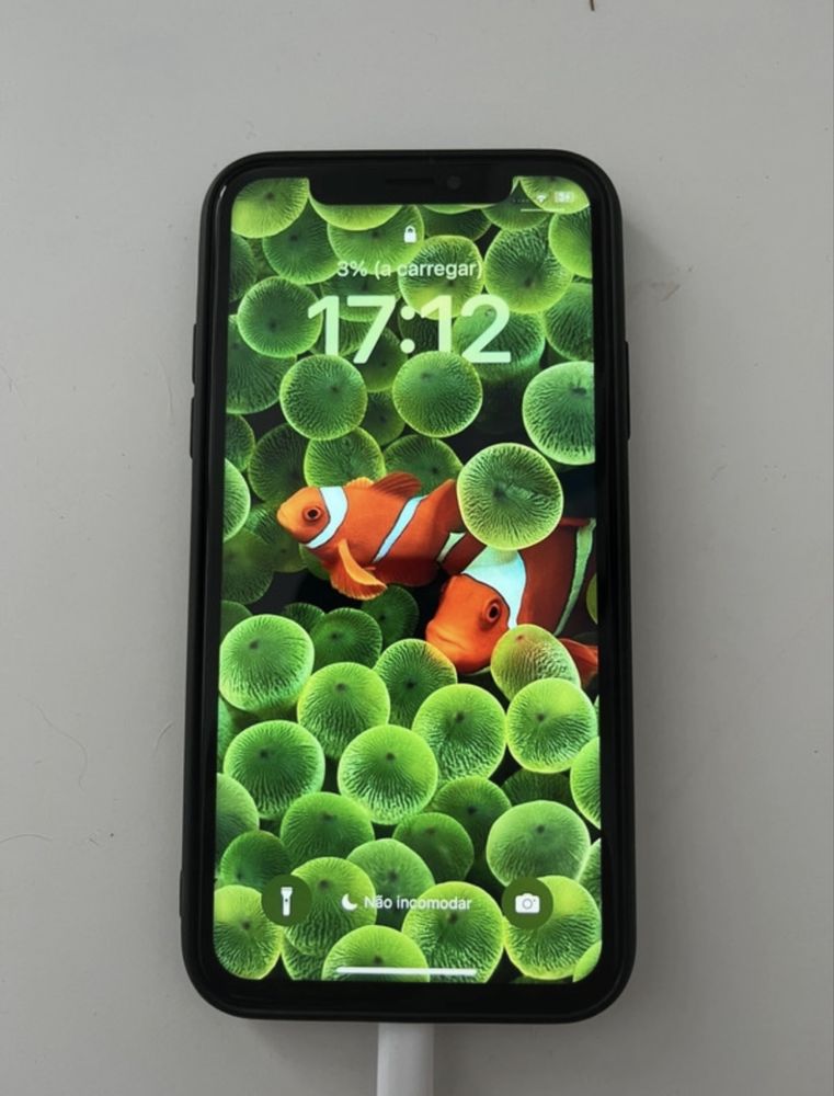 iPhone X.