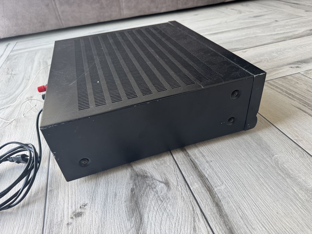 Harman / Kardon AVR 21 - amplituner z radiem