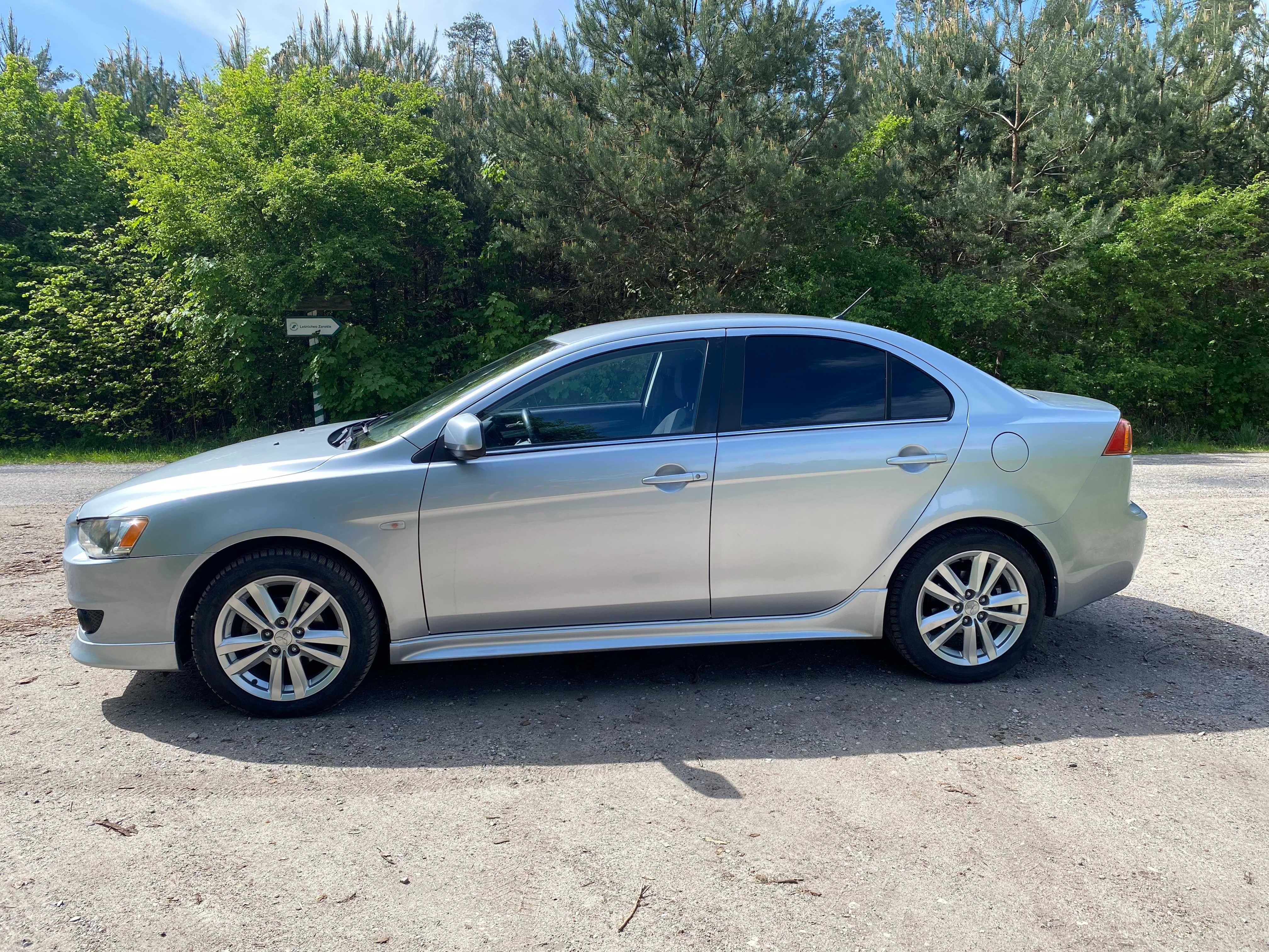 Mitsubishi lancer VIII 2.0 DID "INTENSE"