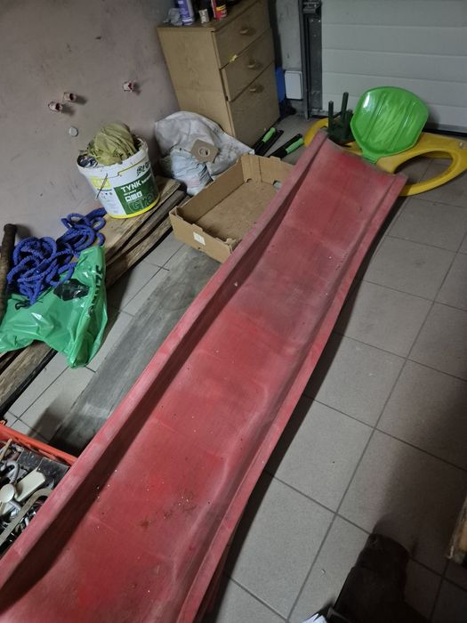 Zjezdzalnia ogrodowa do placu zabaw