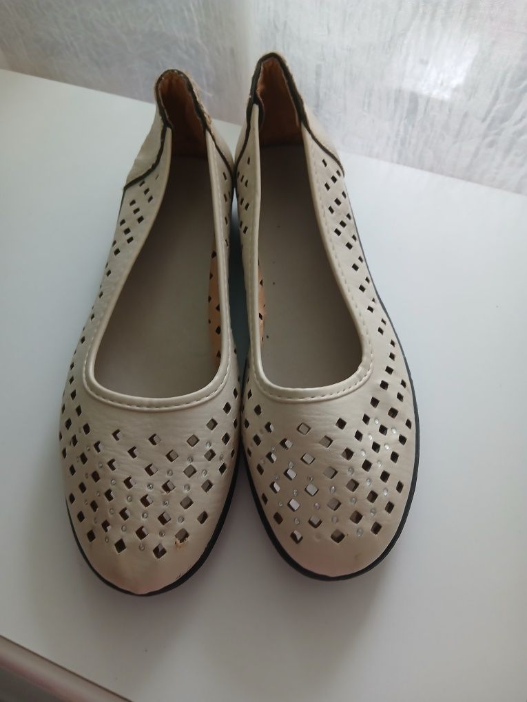 Buty damskie rozmiar 39