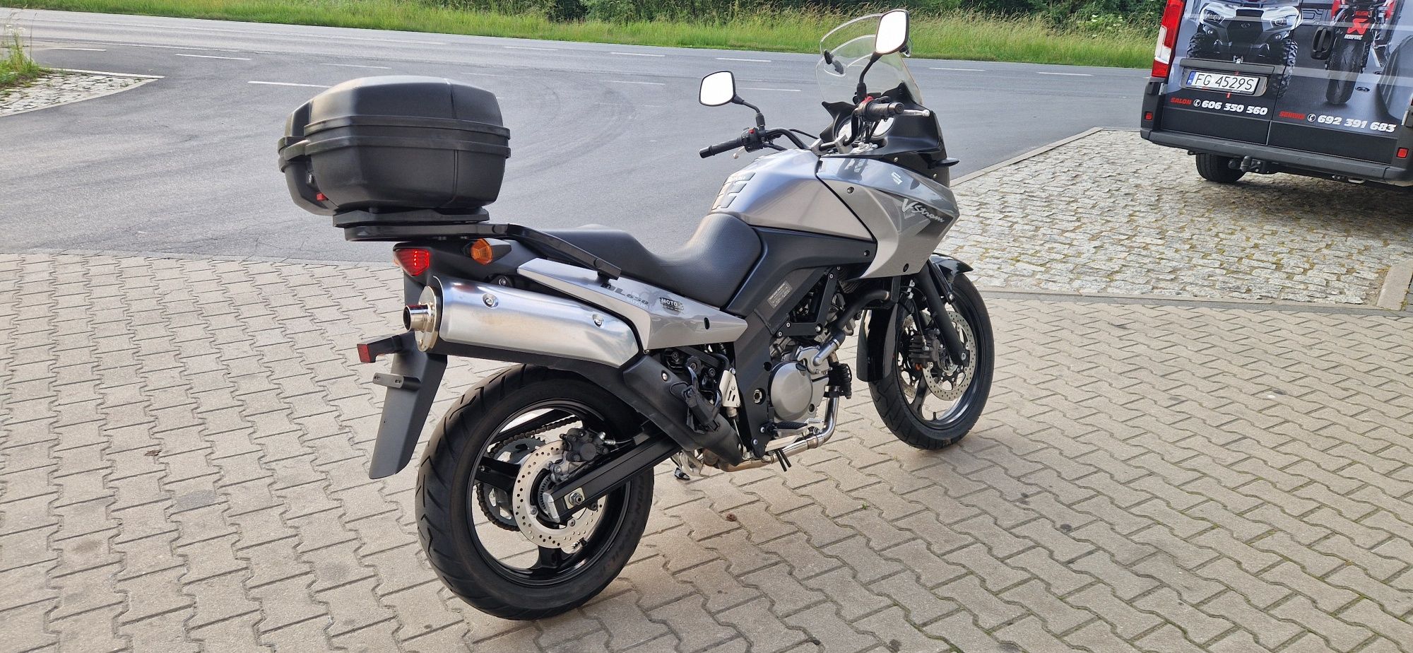 Suzuki DL 650 V Strom rok 2006 przeb.43 tys km