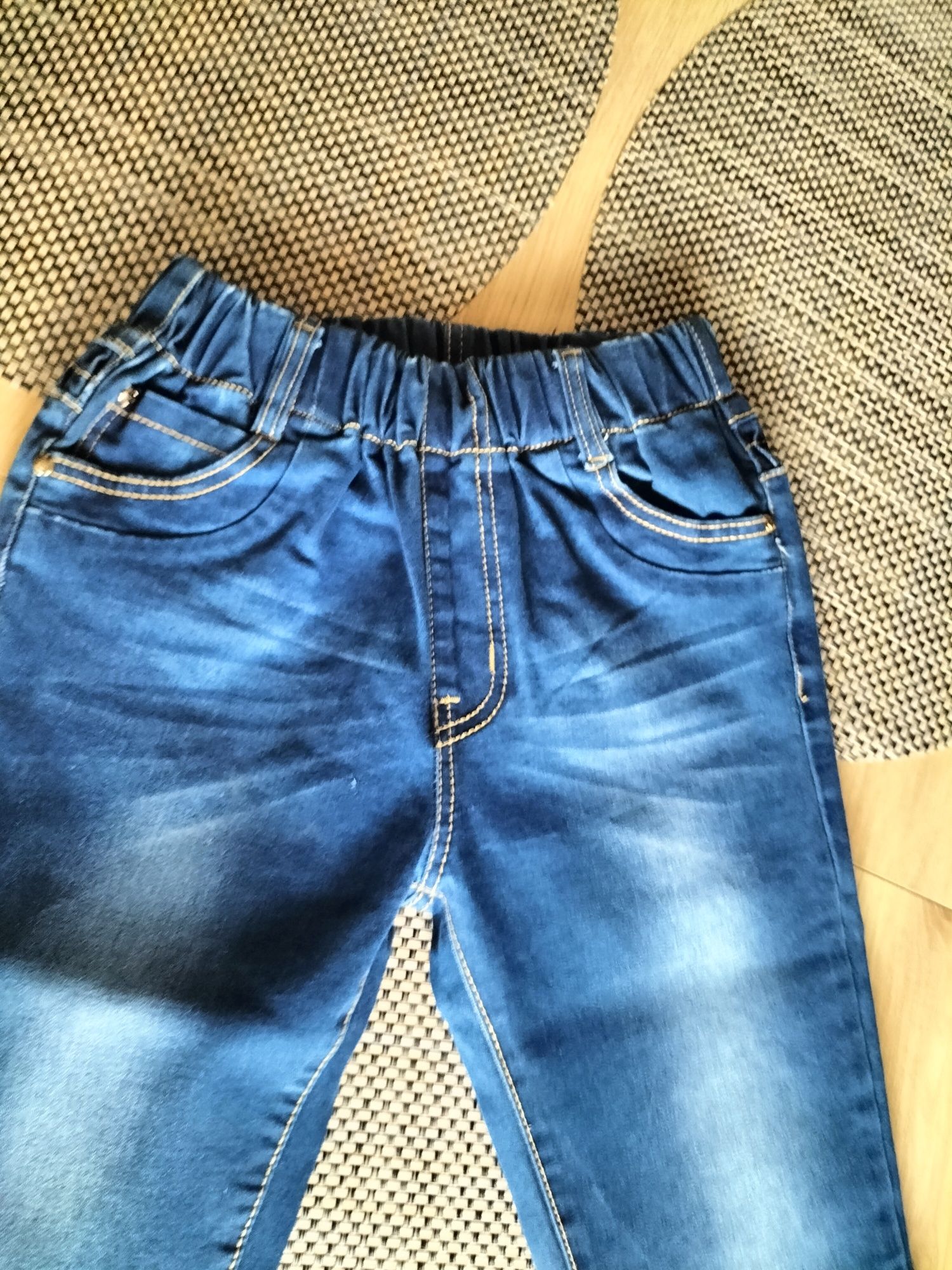 Spodnie jeansowe 146-152
