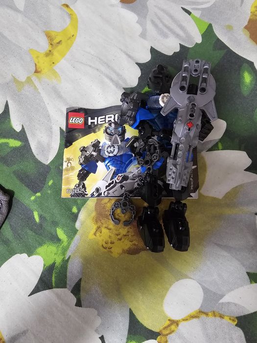 Lego Hero Factory Surge 6217, 6201 и 6282