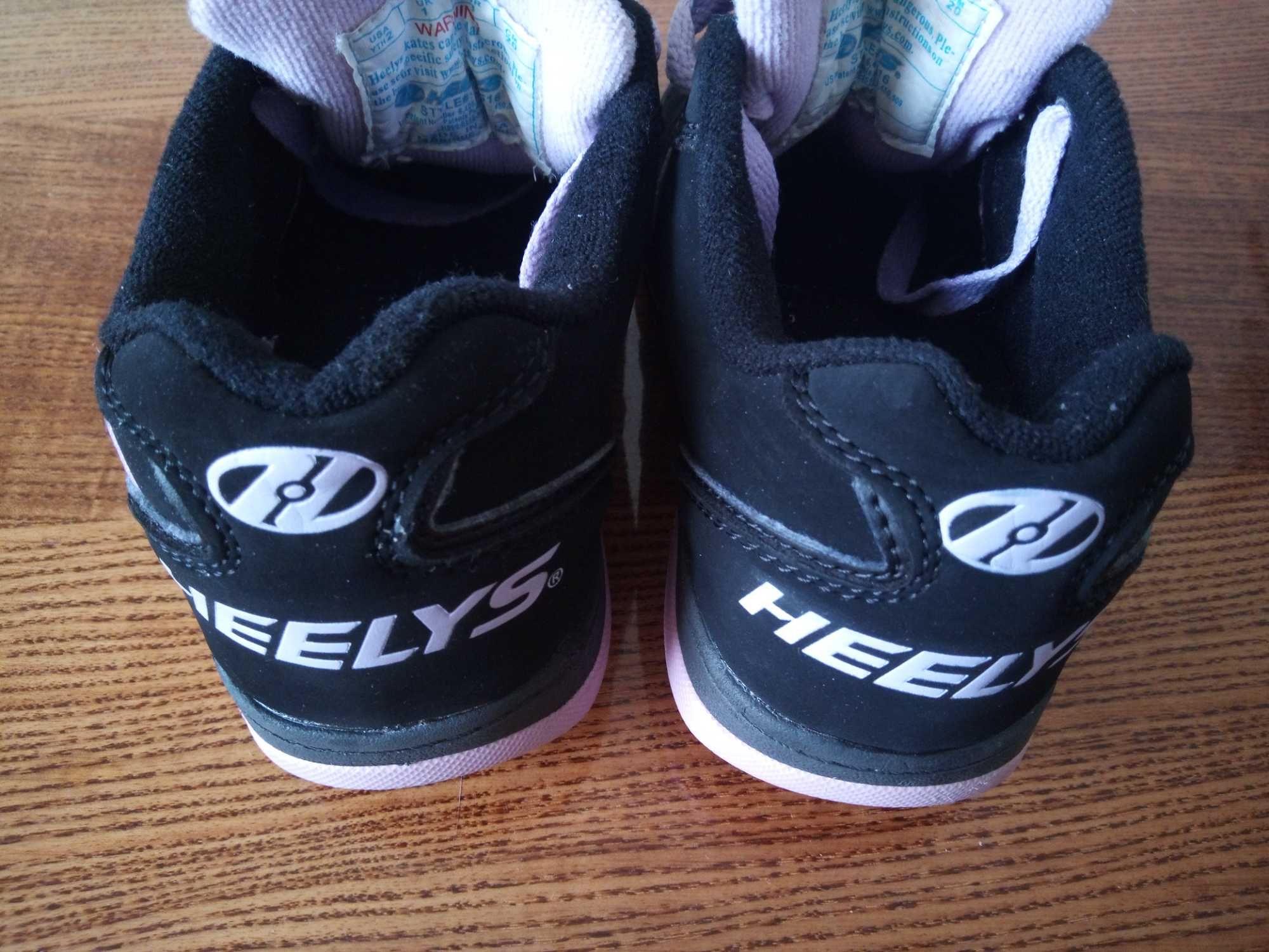 Кроссовки с роликами Heelys 33 розмір 20.5 см стелька