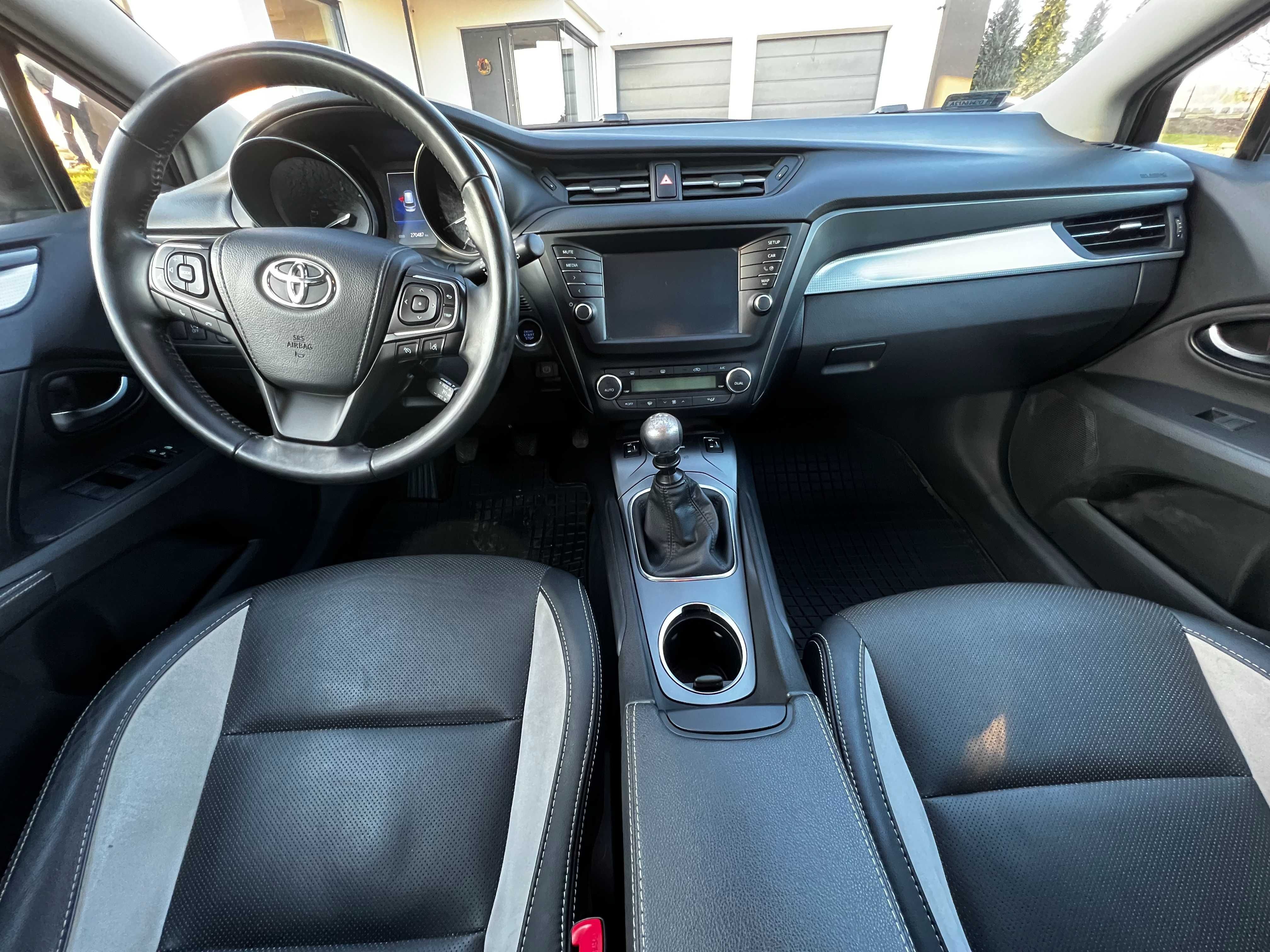 Toyota Avensis 2.0 D4D Premium Executive