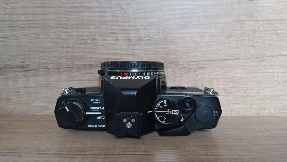 Olympus OM-2S program плівкова камера. Уважно ознайомтесь з описом