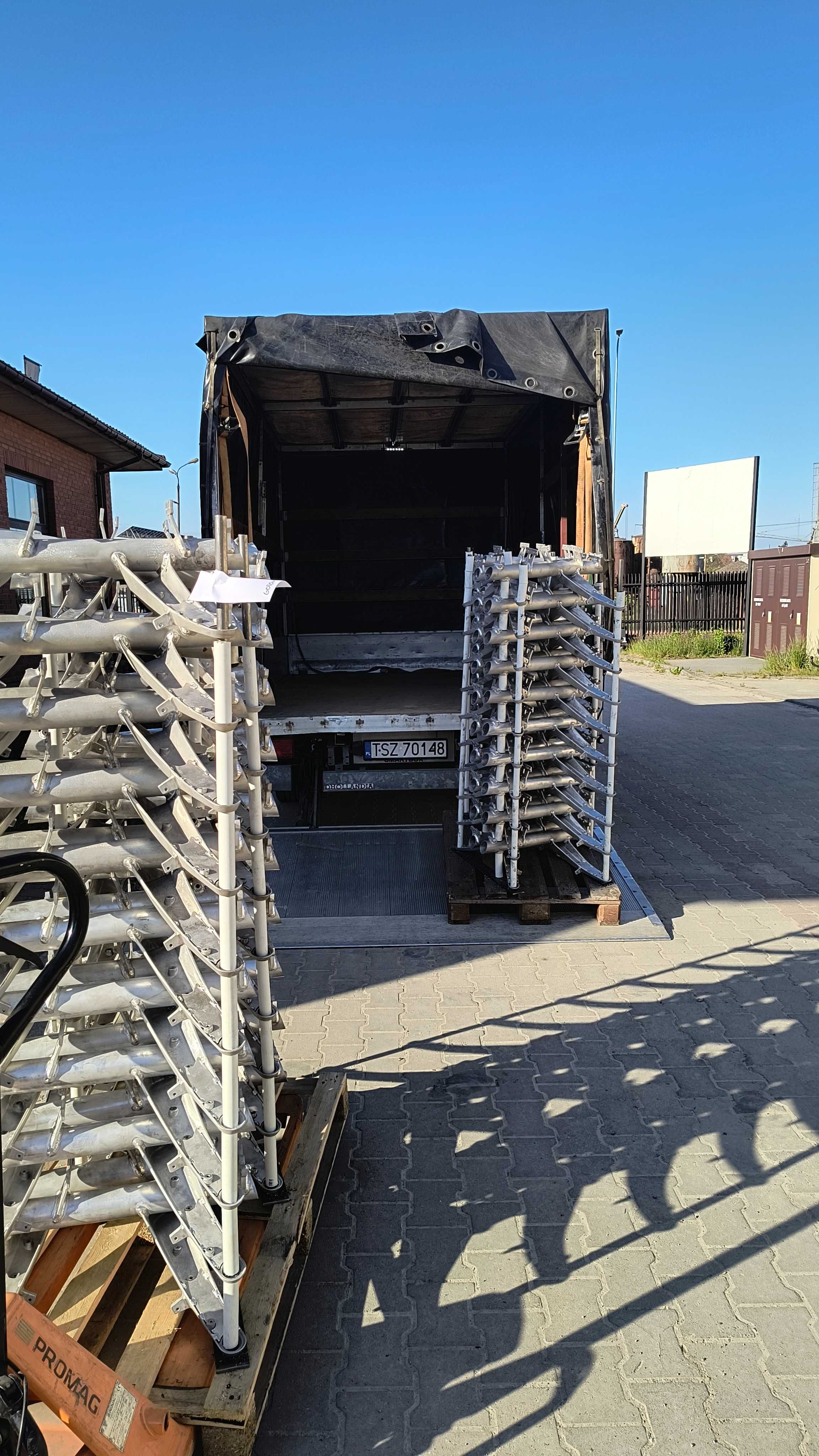 Usługi transportowe, transport, bus z windą, 
 przeprowadzki