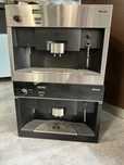 Ekspres do kawy Miele CVA620 pilne