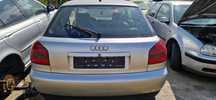Klapa Zderzak Lampy Audi A3 8l 3D LY7W BDB STAN 3D