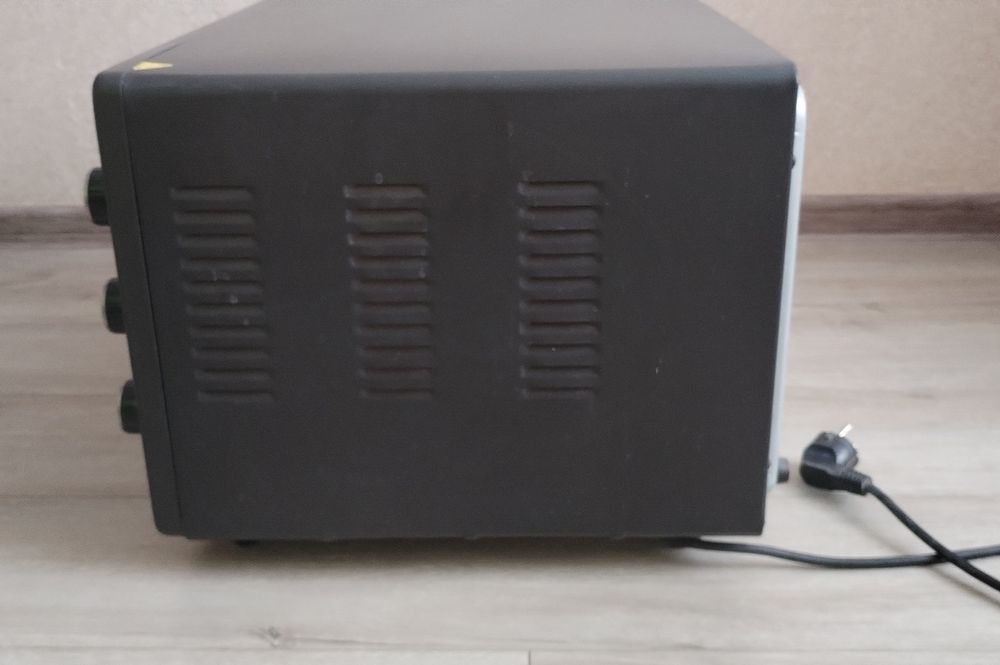 электрическая печь Freggia MOC42B (42 л)