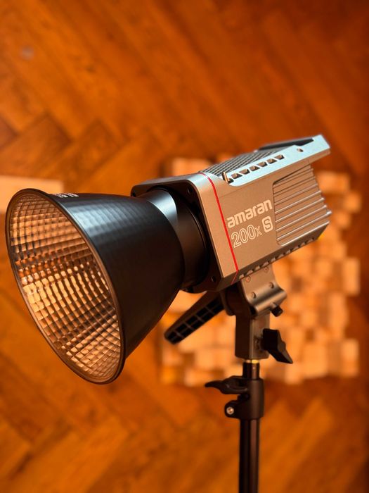 LED світло Aputure Amaran 200x S (Bi-Color)