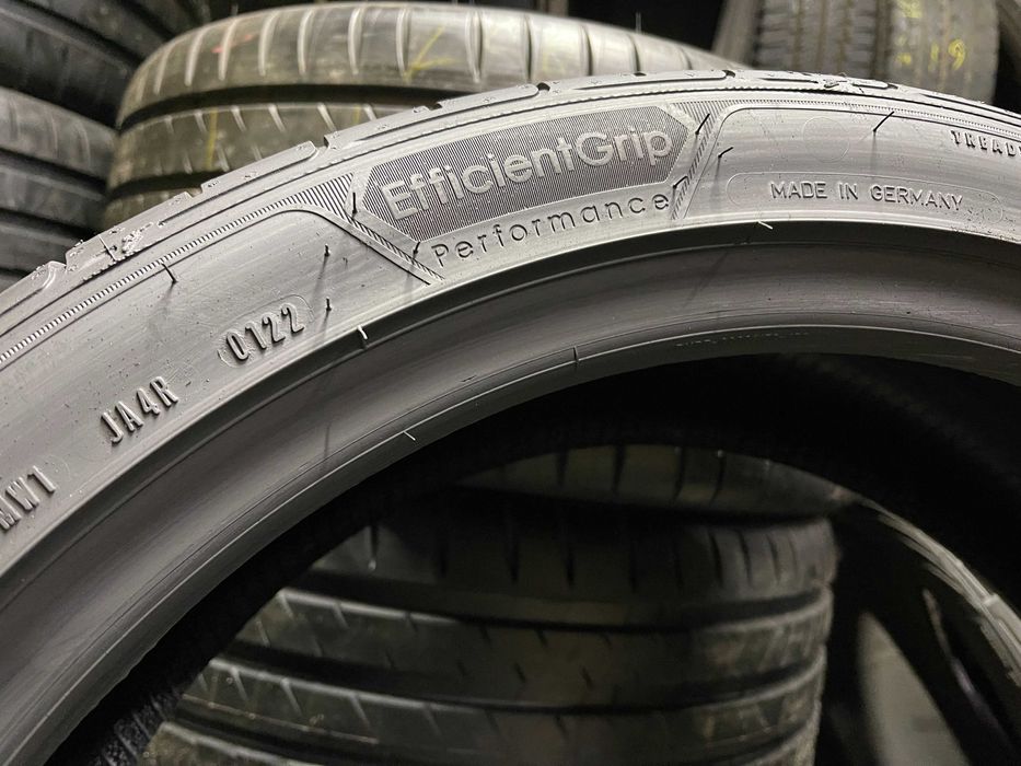 Стан нових 215/45R20 95T Goodyear EfficientGrip perf. 2ШТ