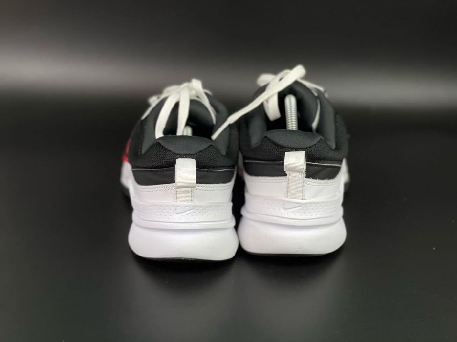 Кросівки Nike Defyallday