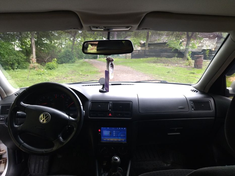 Volkswagen Golf 4