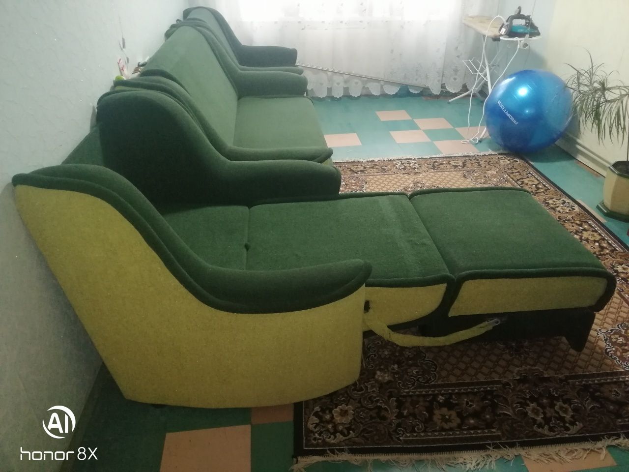 Продам крісло-кровать.