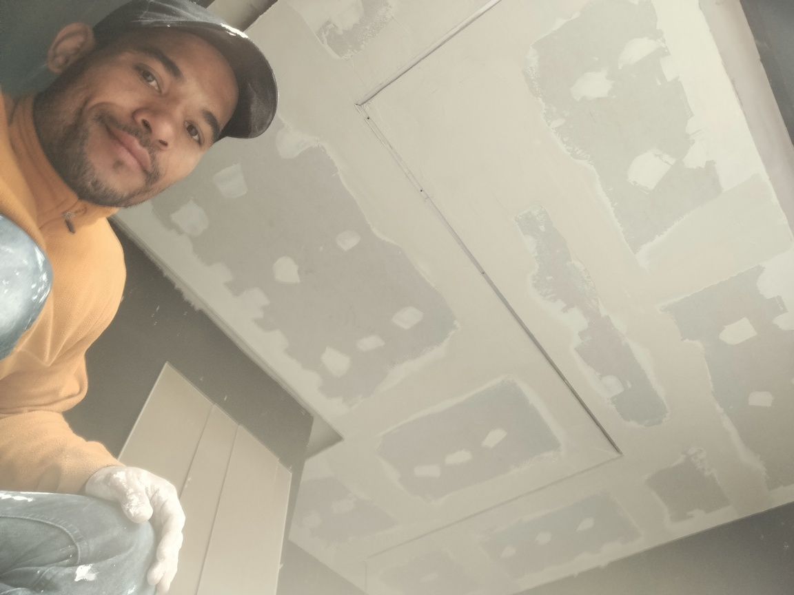 Pladur drywall, barramento pintura.