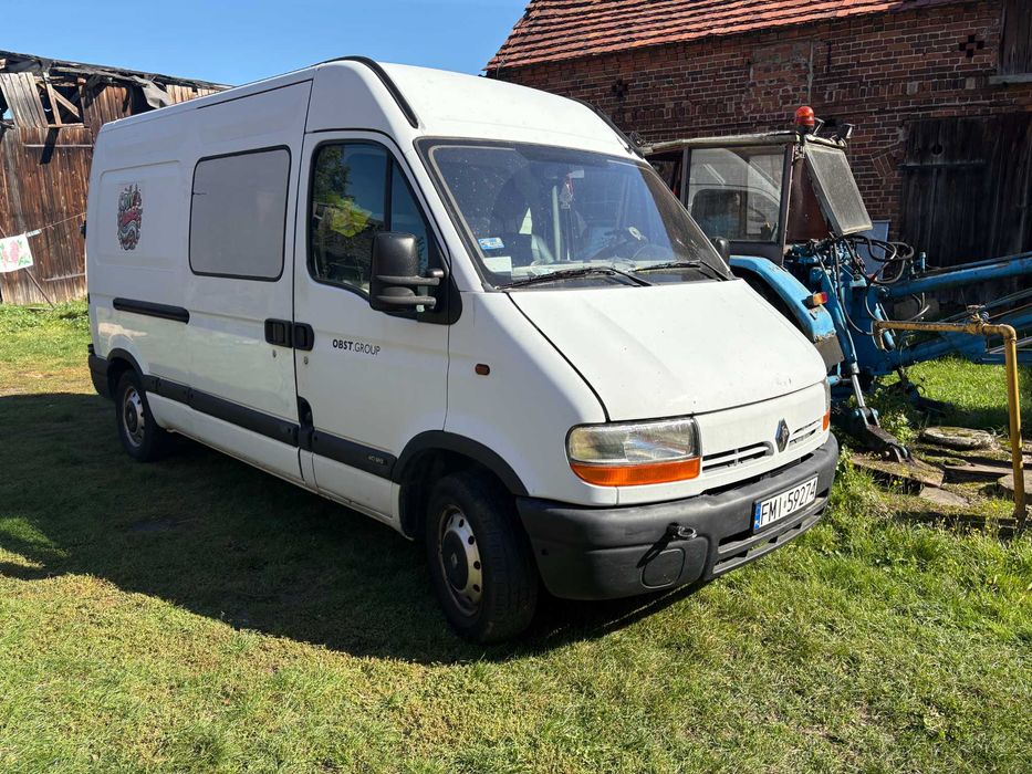 Renault Master Furgon 2.5 DCI 114 KM – 2002 r. – uszkodzony silnik